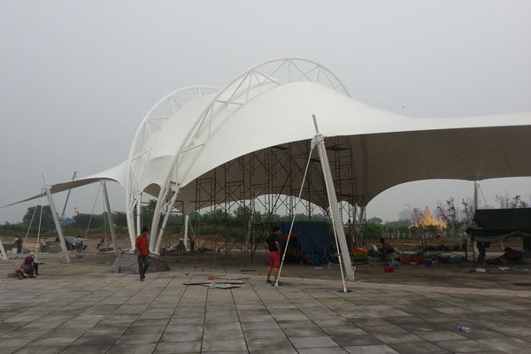 鋼材加工與膜材加工：膜結(jié)構(gòu)工程不可或缺的重要組成步驟